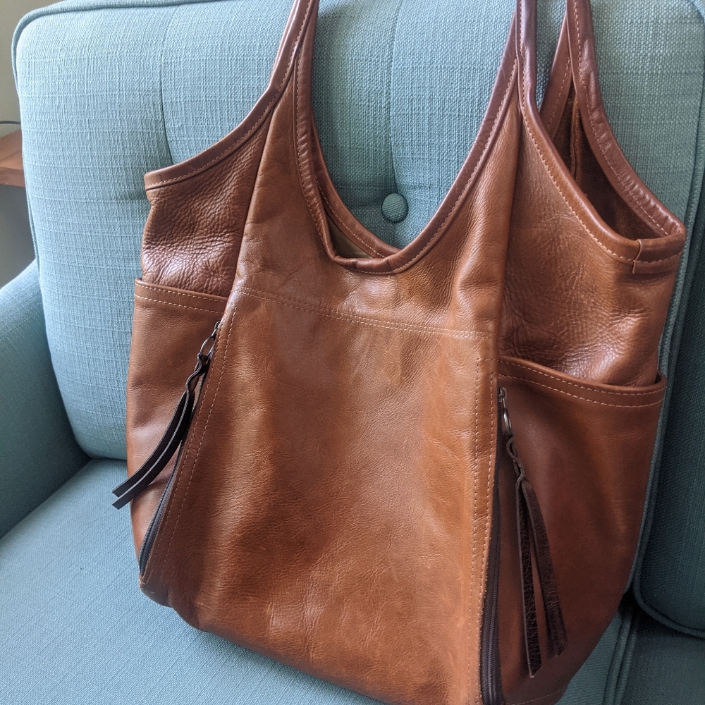 Rough and tumble lg 7 pocket tote